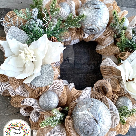 Handmade Wreath, Home Decor - Picture 2 of 3